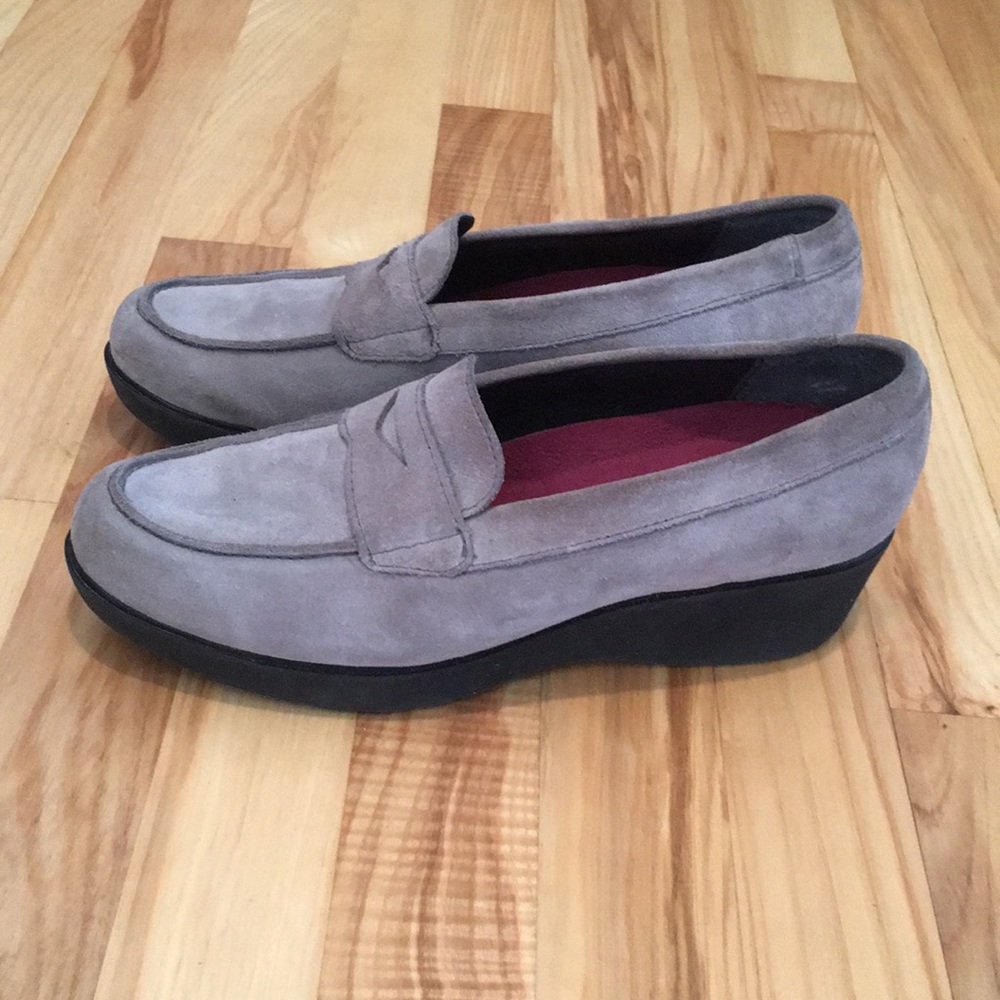 Munro Katie Wedge Penny Loafer Suede